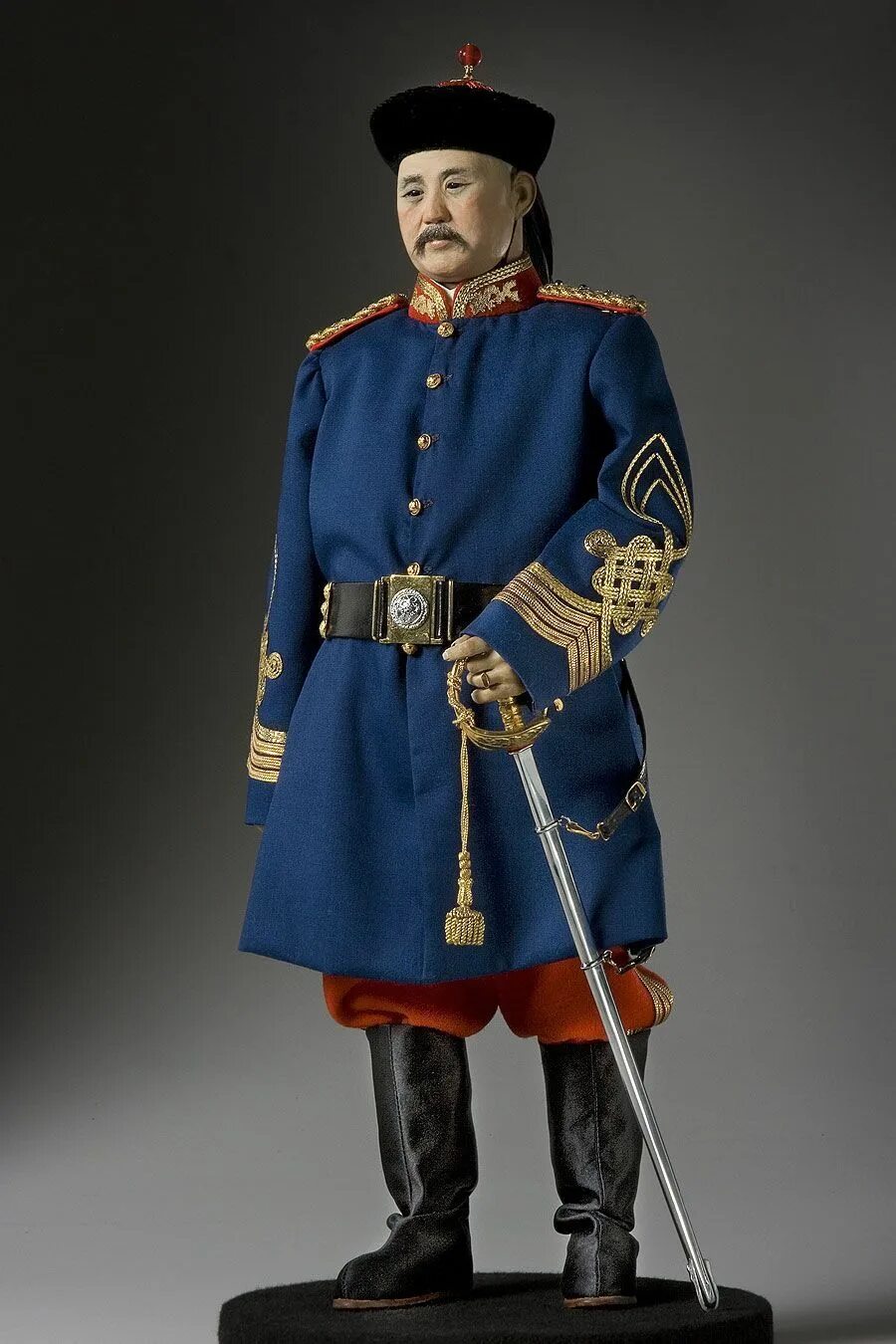 Павел 1 одежда. Исторические куклы георга стюарта. Англия 1814 король георг. Испанские конкистадоры 16 века арт. Доспехи испанских конкистадоров.