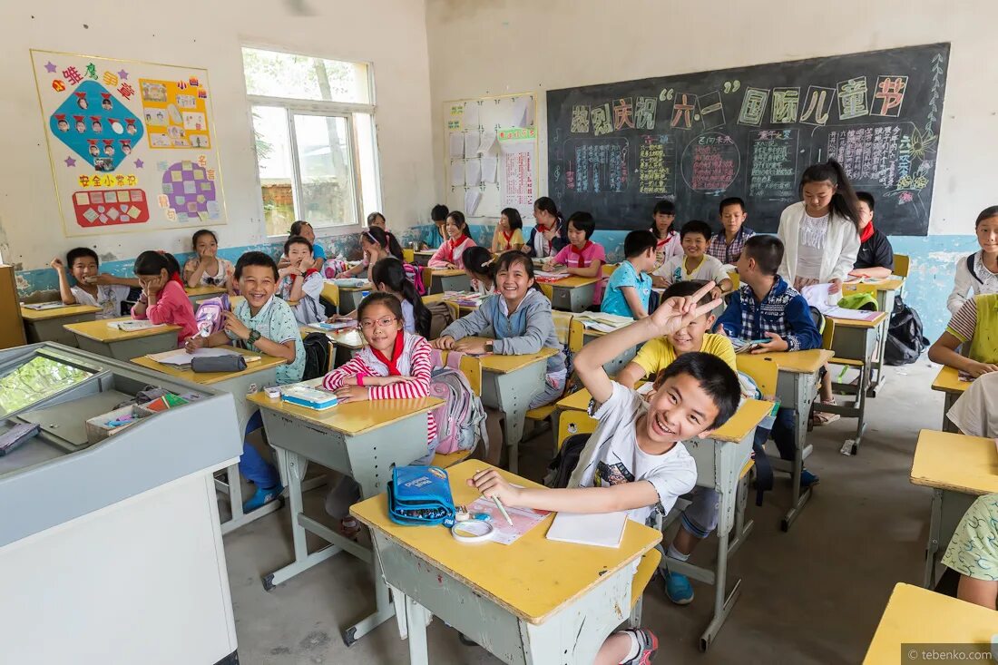 Начальная школа в Китае. Китайские государственные школы. Китайские школы в Китае. Средняя школа в Китае.