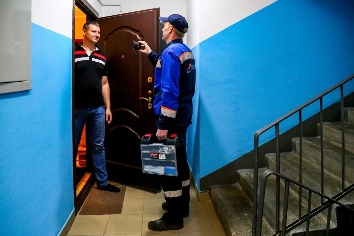 Пришла в квартиру. Пришла в квартиру