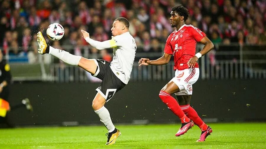 футбол псж прямой эфир. брест франция. брест псж прогноз. мбаппе брест. псж брест.