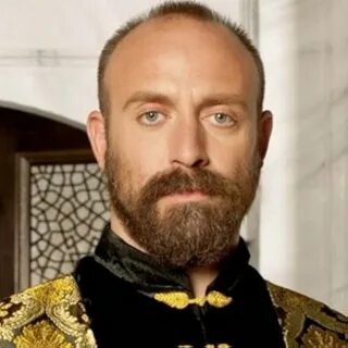 Актер который играл султана сулеймана