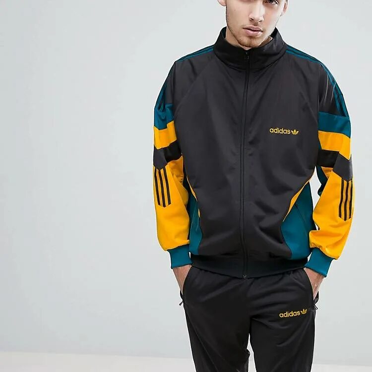 Спортивный костюм мужской 80 х. Куртка adidas Vintage Jacket. Adidas Originals костюм. Adidas ce4827. Adidas Originals ретро Jacket мужская.