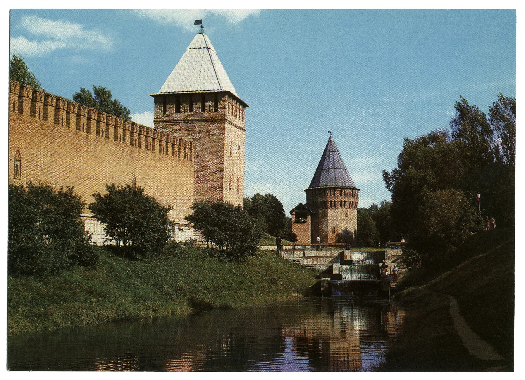 Сторожевые башни кремля. Башни русских крепостей. Москва кремль первая безымянная башня. Москва кремль первая безымянная башня. Тайницкая башня в москве.