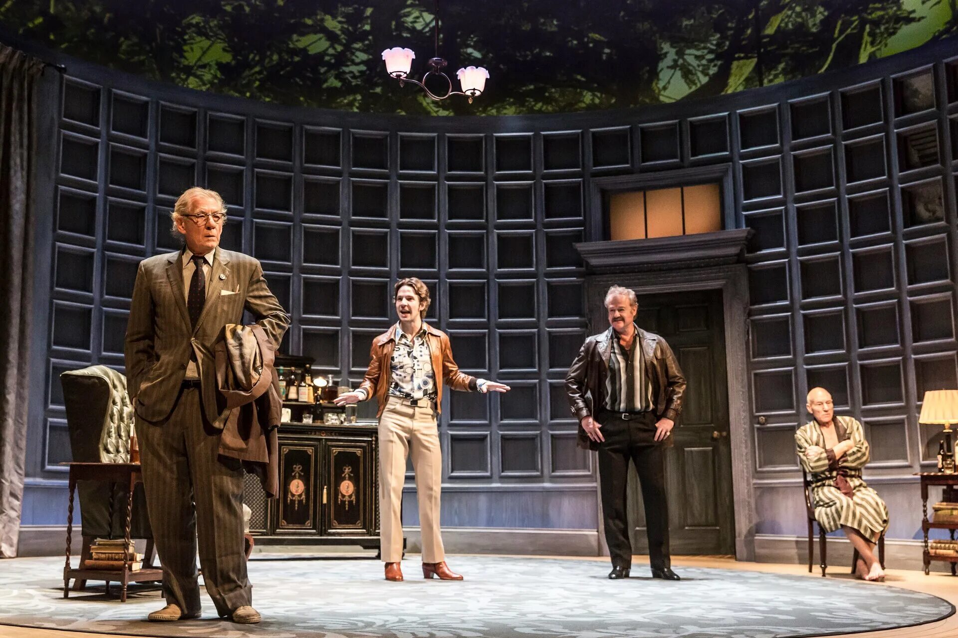 ничья земля фильм 2021. ничья земля 2016. ничья земля сериал франция. ничья земля фильм 2013. ничья земля фильм 2001.