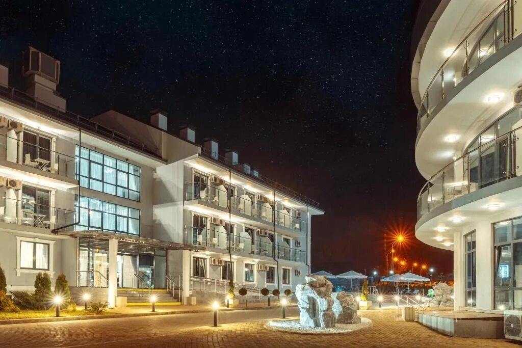 Marine hotel. Marine hotel. Ди марис отель турция премьер сьют с видом на горы. Marine hotel. Отель голубая луна.