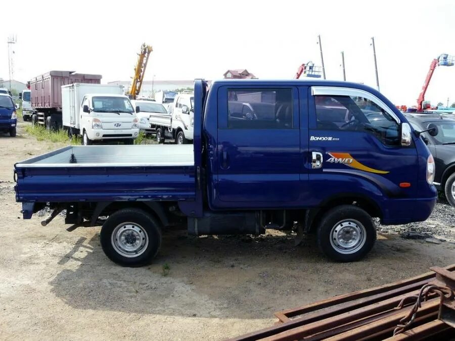 Кия бонго 3 двухкабинник. Кия бонго 4х4 двухкабинник. Кия бонго двухкабинник. Киа бонго 4х4 самосвал. Бонго 3 двухкабинник.