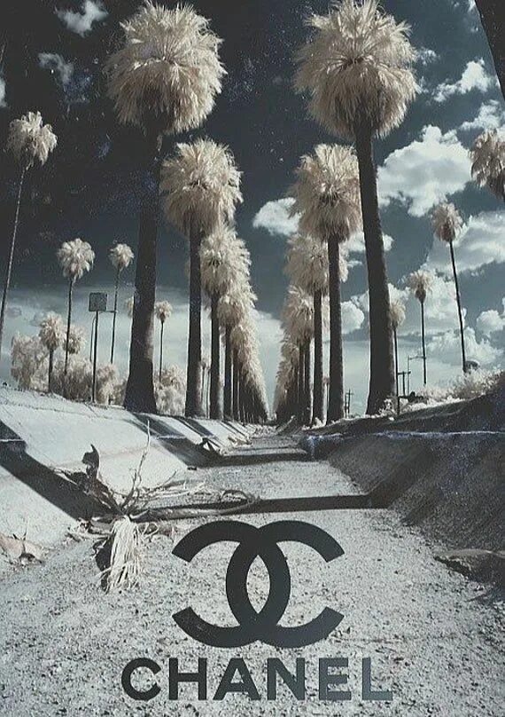Стильный логотип шанель. Chanel illustration wallpaper. Принты шанель. Духи абстракция. Chanel aesthetic wallpaper.