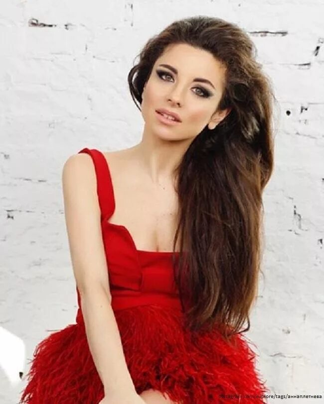 Солистка винтаж плетнева. Аня плетнева. Анна плетнёва. Аня плетнева 2020. Анна плетнева фото.