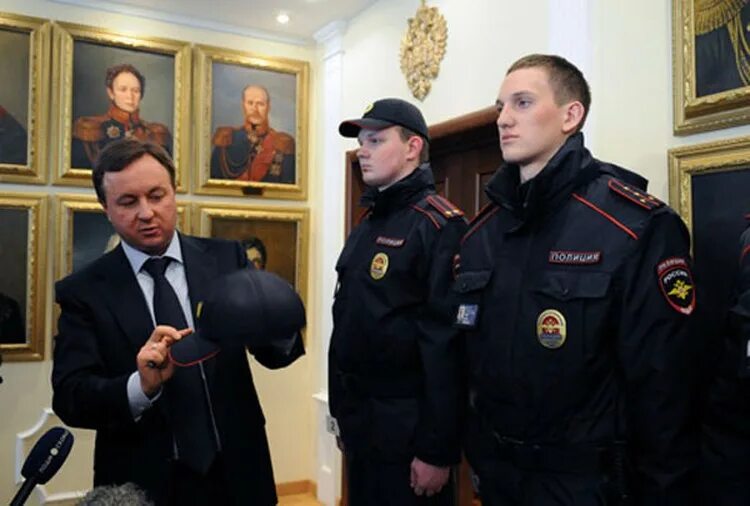 Новая форма ппс 2022 мвд россии. Изменения в полиции. Полиция разберется. Изменения в полиции. Когда милицию переименовали в полицию в россии.