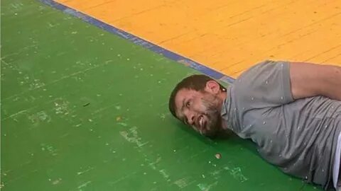 Шамсиддина фаридуни без штанов