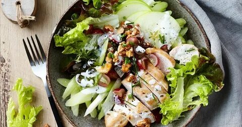 Куриная грудка с сельдереем