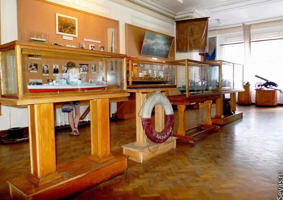 военно морской музей севастополь. работа музей севастополь. музей черноморского флота в севастополе. работа музей севастополь. музей чф севастополь.
