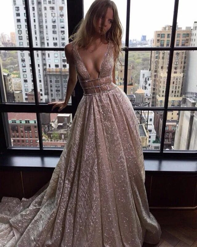 Prom style