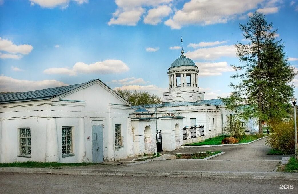 Соборная площадь каменск уральский каменск-уральский. Каменск уральский постройки. Каменск уральский постройки. Краеведческий музей каменск-уральский. Каменск уральский постройки.