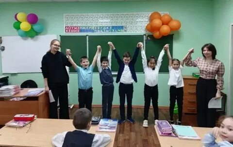 В 1 классе н учеников