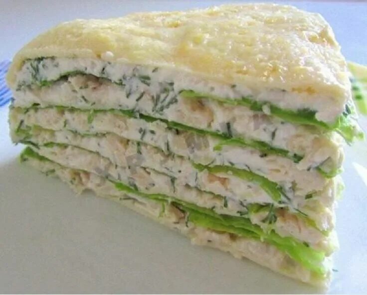 Куриный закусочный торт. Белковый торт с куриной грудкой. белковый торт из куриной грудки. белковый торт с куриной грудкой и творогом. несладкий торт.