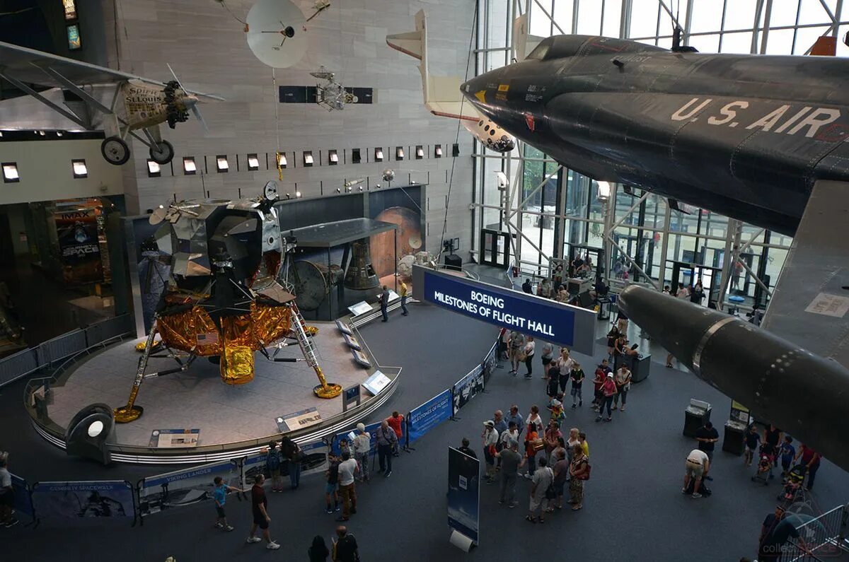 Air space. Smithsonian national air and space museum, washington dc. washington air space museum. national air space museum, вашингтон округ колумбия. smithsonian museum of air and space from air.
