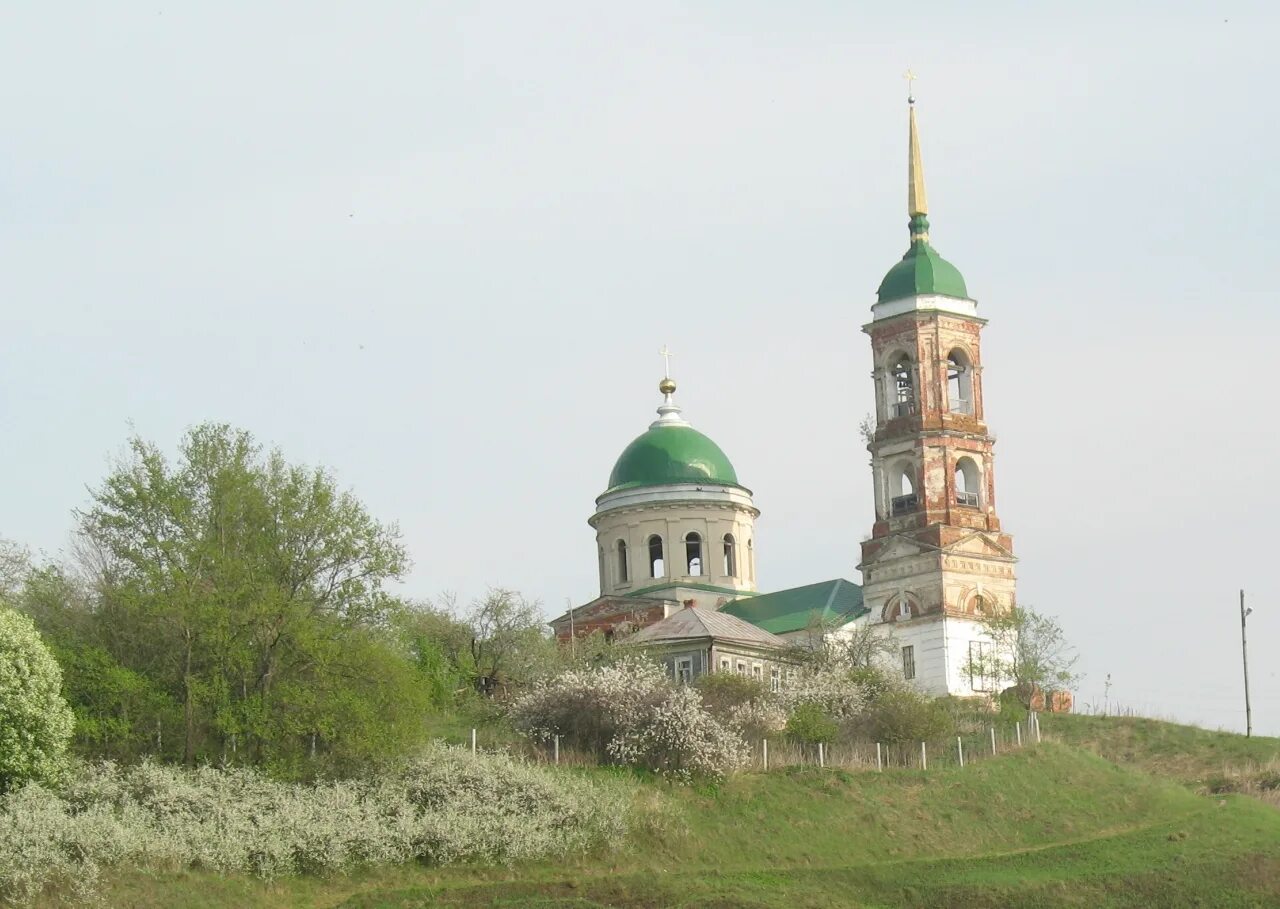 Ильинские яхрома. Ильинская Церковь Мичуринск. Ильинская Церковь Кирсанов. Полукотельниково Ильинская Церковь. Ильинская Церковь Яхрома.