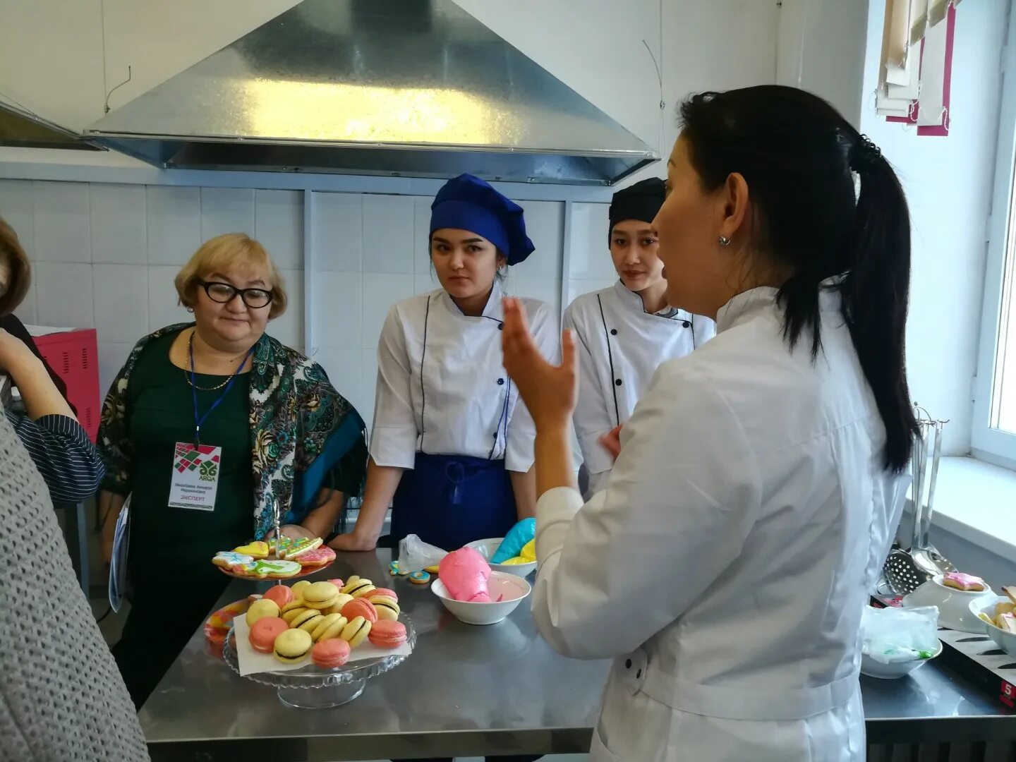 Колледж бизнеса и сервиса. Бесплатные колледжи семей. Бесплатные колледжи семей. Бесплатные колледжи семей. Бесплатные колледжи семей.