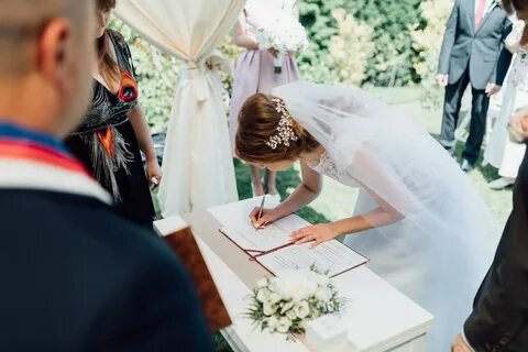 Загс можно подавать без мужа