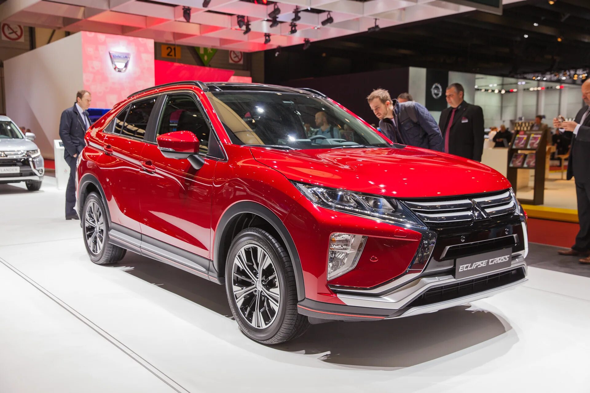 Митсубиси эклипс кросс 2018. Mitsubishi eclipse cross 2018. новый mitsubishi eclipse cross 2020. митсубиси эклипс 2018. мицубиси эклипс кросс 2018 года.