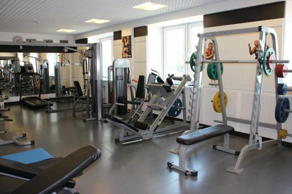 ейск спортзал здравница фитнес клуб. спортзал live владикавказ. санаторий балтийский берег зеленогорск санкт-петербург. берег тренажерный зал. тренажерный зал олимп кингисепп.