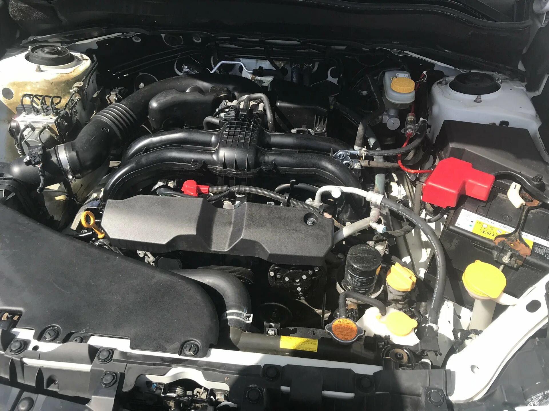 Субару форестер под капотом. Субару форестер sj 2.5. subaru forester 2012 под капотом. субару форестер 4 под капотом. субару форестер 2009 под капотом.