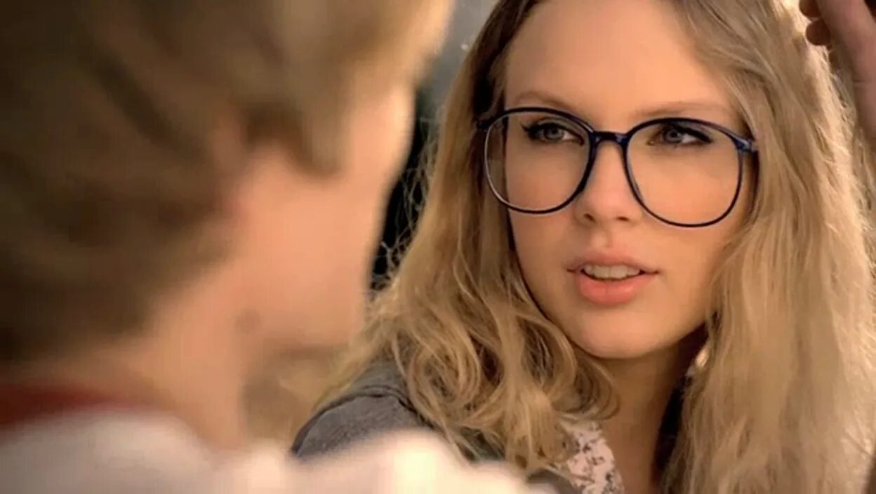 Swift you belong with me. Taylor swift belong. taylor swift you belong with me. йоу белонг витч ми тэйлор свифт. belong with you.