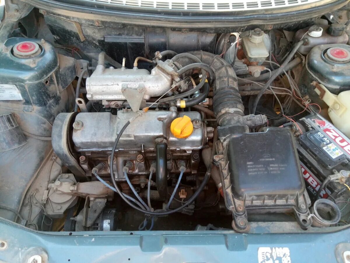 Купить б/у Lada (ВАЗ) 2111 1997-2014 1.5 MT (79 л.с.) бензин механика в Сибае: з