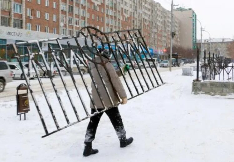 Спрячь за забором девчонку. Выкраду вместе с забором. спрячь за высоким забором девчонку. картинка выкраду вместе с забором. выкраду вместе с забором прикол.