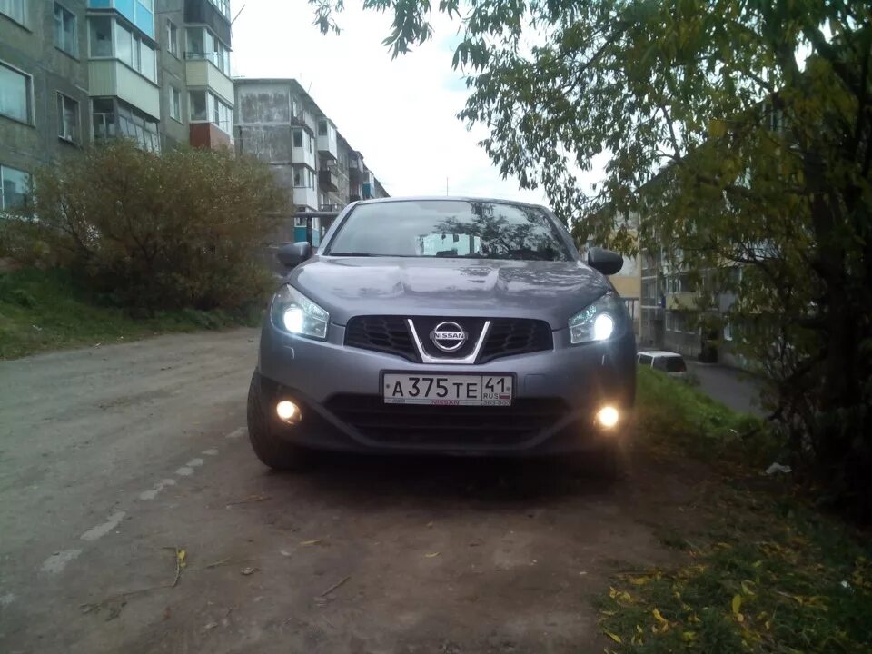 Ниссан кашкай лампочки ближний свет. Ближний свет кашкай j10. Кашкай 2011 ближний свет. Фары на ниссан кашкай j11 светодиодные. Кашкай 2011 ближний свет.