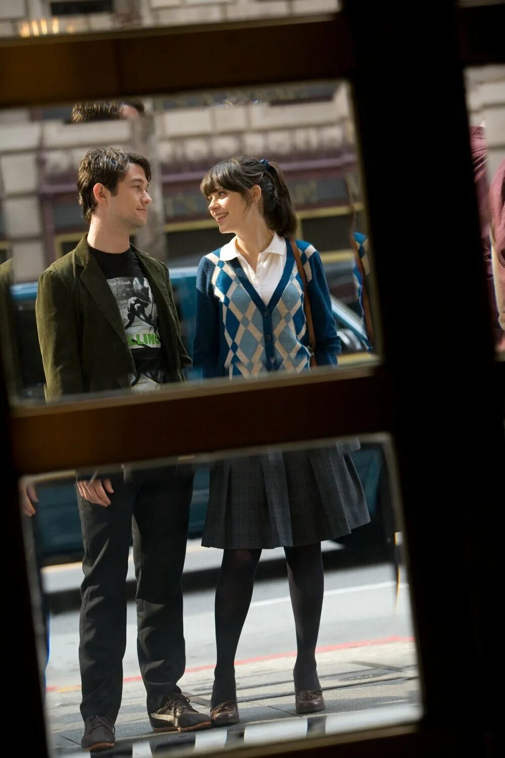 Days of summer 500 مترجم. Those days of summer. 500 дней лета кадры. Зои дешанель 500 дней лета. Том хэнсон 500 дней лета.