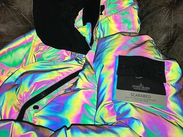 Куртка изменяющая цвет. Куртка stone island scarabeo. stone island shadow project куртка меняющая цвет. штаны stone island светоотражающие.