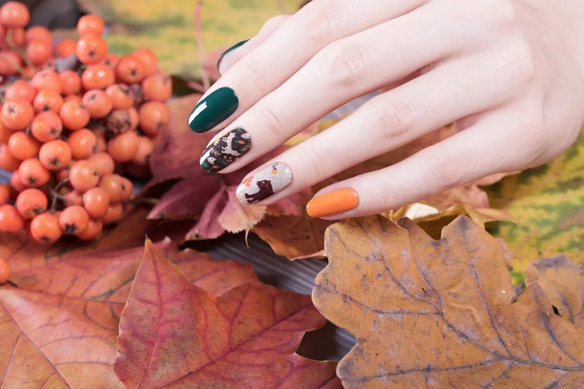 31DC2014 Day 02: Orange Autumn Water Marble Thanksgiving nail art, Thanksgiving 