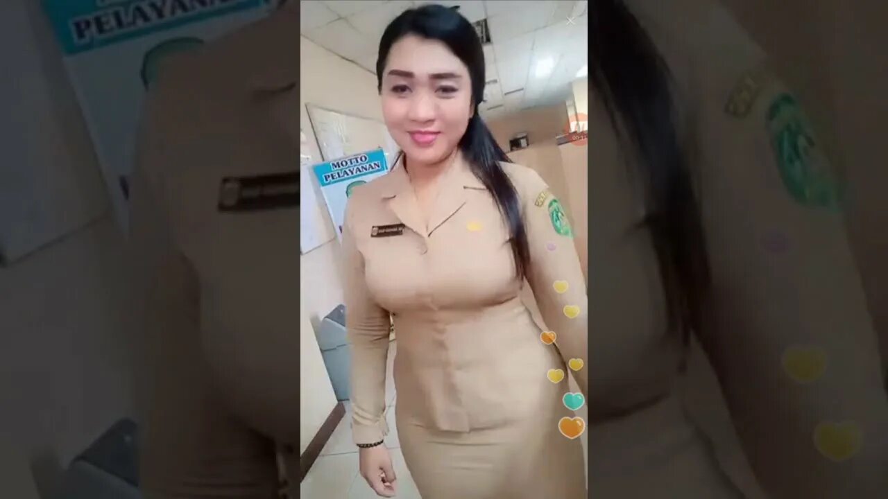 Video pns. Ведущая канала PNS. Bokong PNS Montok. Live ig Viral. Bigo hot Colmek di Kantor saat Jam istirahat big.