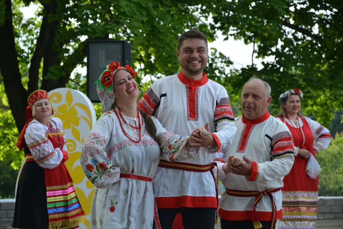 Фольклорный фестиваль. Яруга Белгородская область. Фестиваль русского народного танца. Красная Яруга Белгородская.