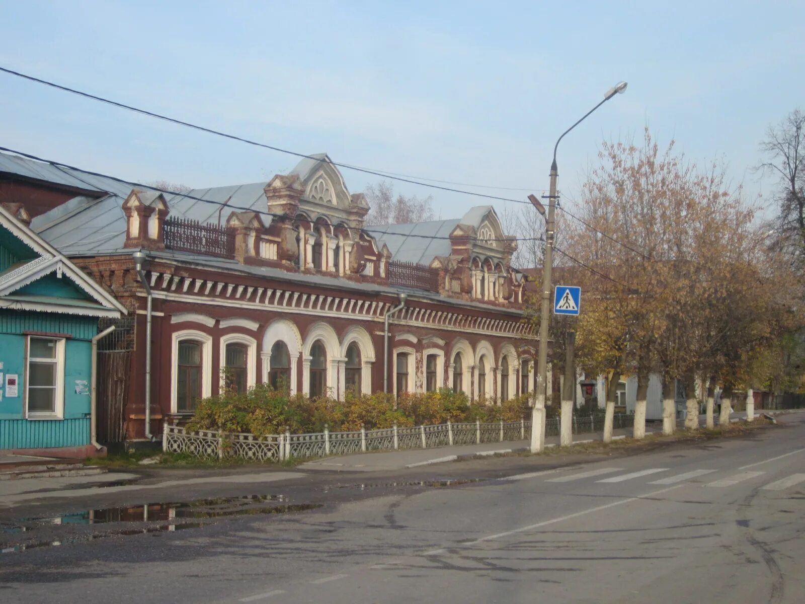 Улица 1 мая павловский посад. Дом Соколикова Павловский Посад. Дом купца Новикова Павловский Посад. Павловский Посад фабрика Соколиковых. Дом купца Лебедева в Павловском Посаде.