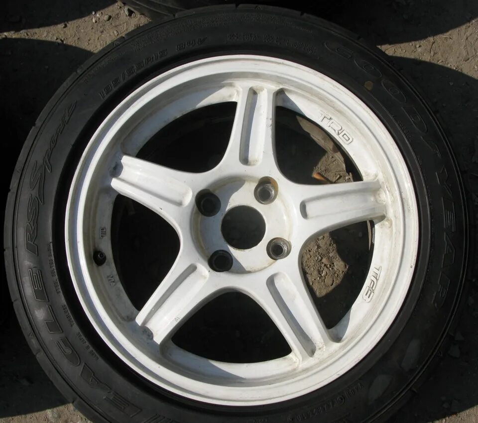 Всмпо 15 4х100. Rays gram lights 57s. 4х100 r15. 3. 3.