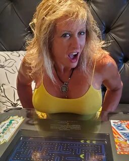 Slideshow reba fitness nude see thorugh black sheer dress video leaked.