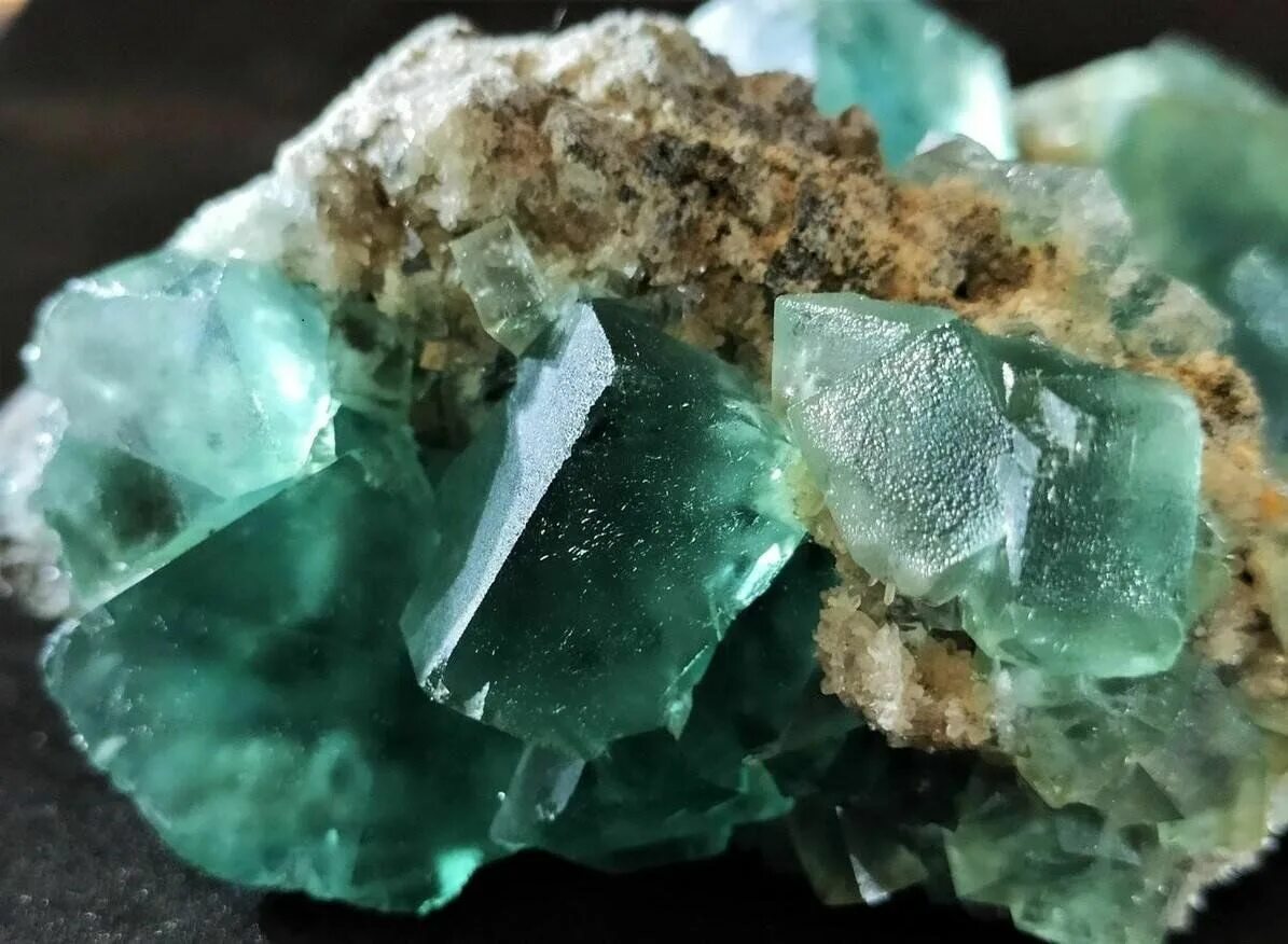 File:Fluorite, galène 3.jpg - Wikipedia