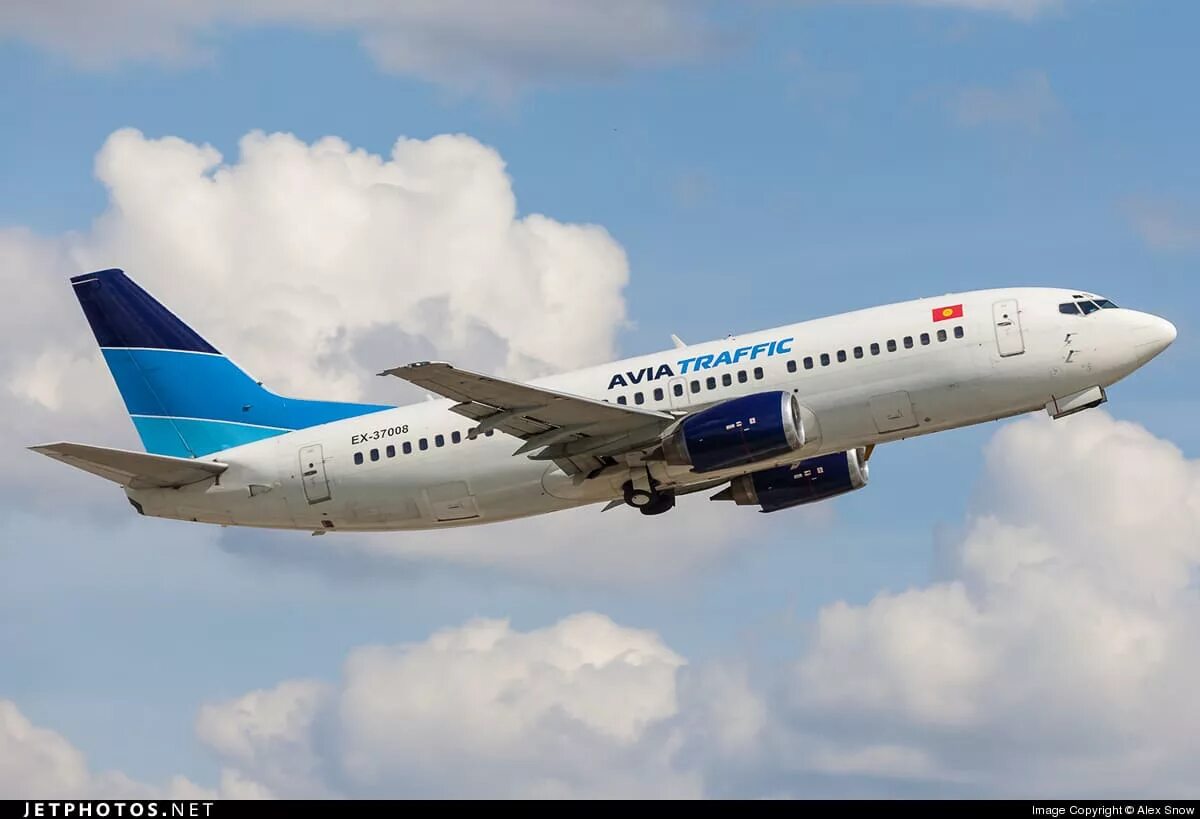 Avia traffic company боинг 737. Авиа трафик компани киргизия. Авиатрафик компани. Авиакомпания авиа трафика. Самолеты авиатрафик компани.