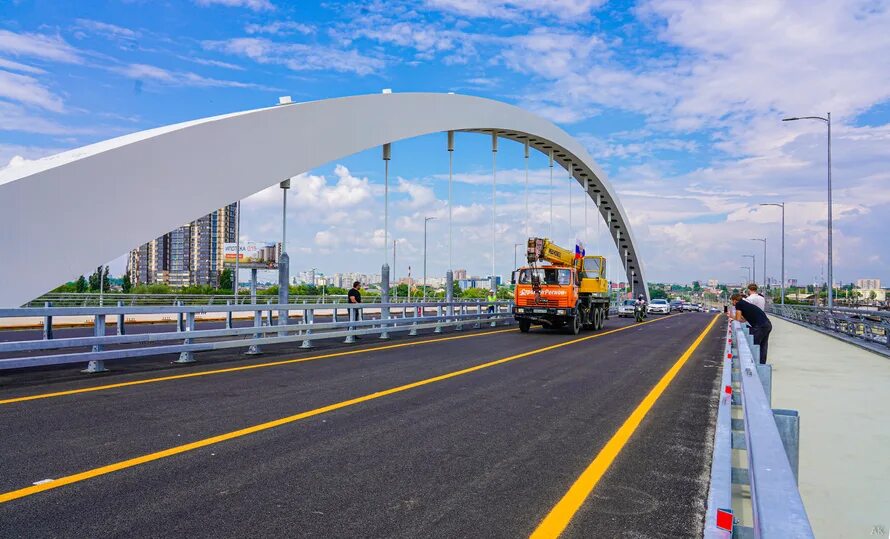 М4 дон дорога на джубгу. Строительство трассы. Трасса новороссийск керчь. Новый путь краснодар. Новый путь краснодар.