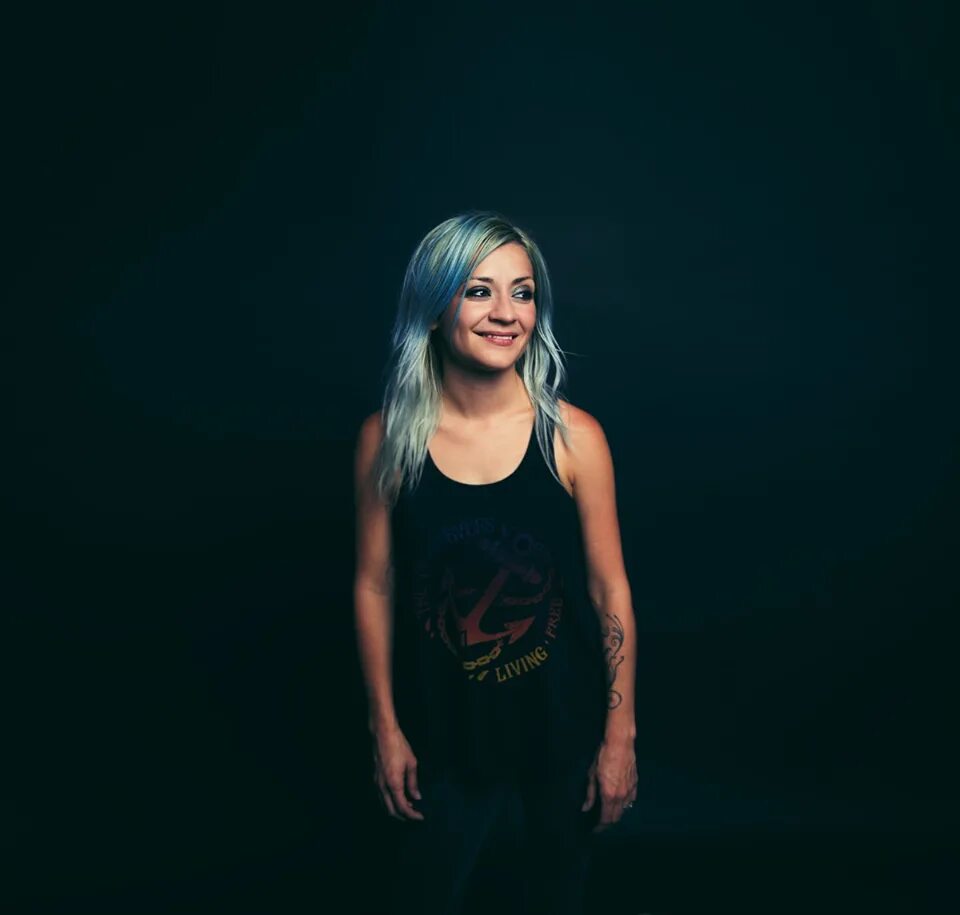 Lacey nicole sturm. Flyleaf lacey sturm. Lacey sturm. Лейси штурм американский вокалист. Лейси штурм.