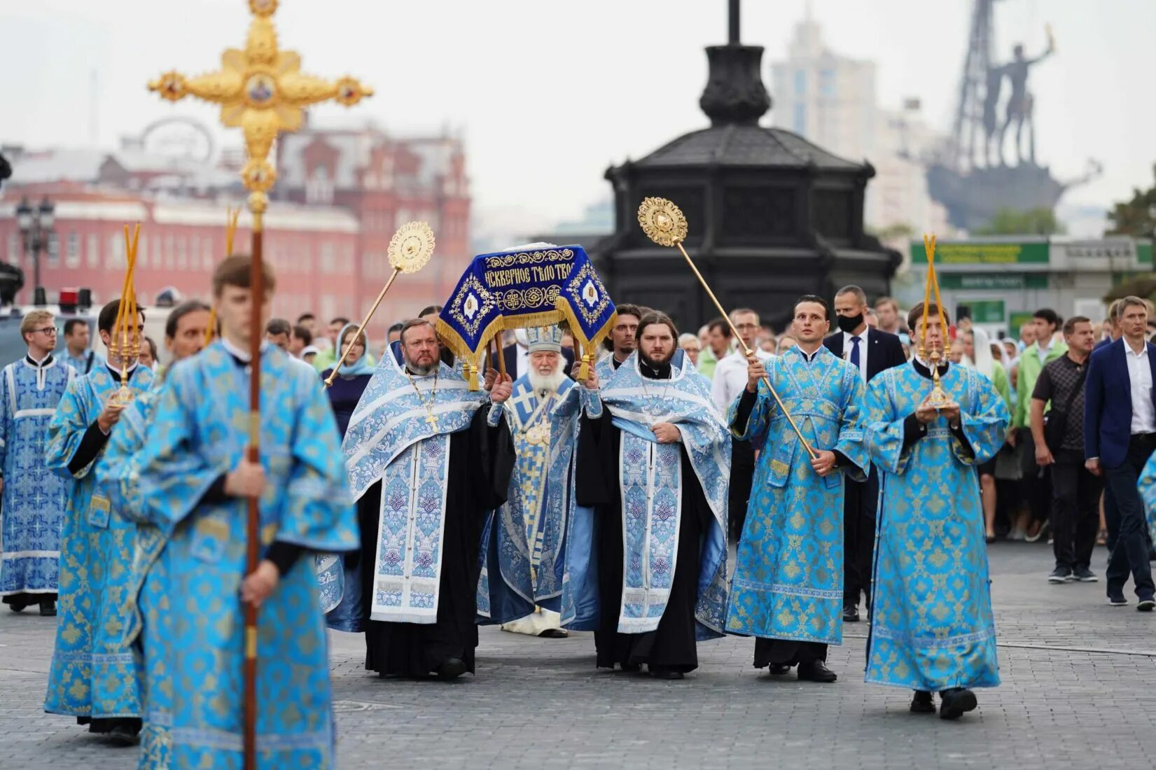 Патриархи русской православной церкви. Москва. Храм Христа Спасителя. Настоятель Форосской церкви.