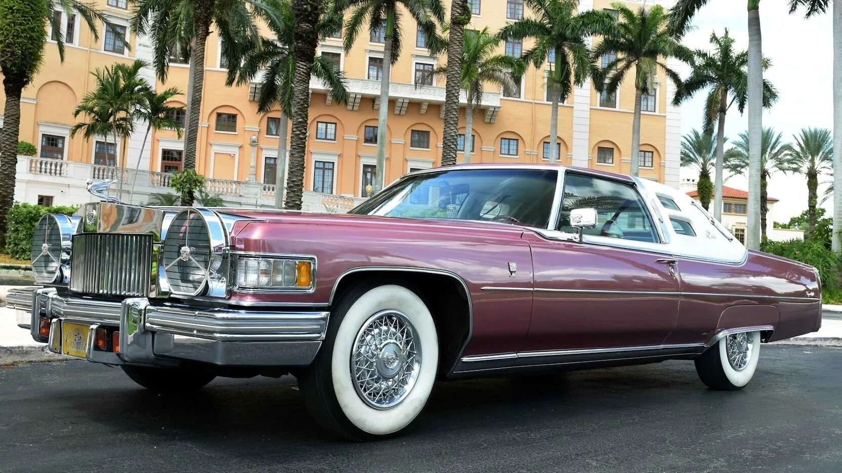 Cadillac 1975 кабриолет. Cadillac 1975. Cadillac coupe 1975. Cadillac fleetwood 1975. Кадиллак девиль седан 1976.