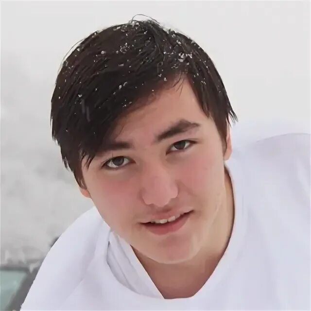 Абубакир. Абубакир картинка. абубакир бўканов.
