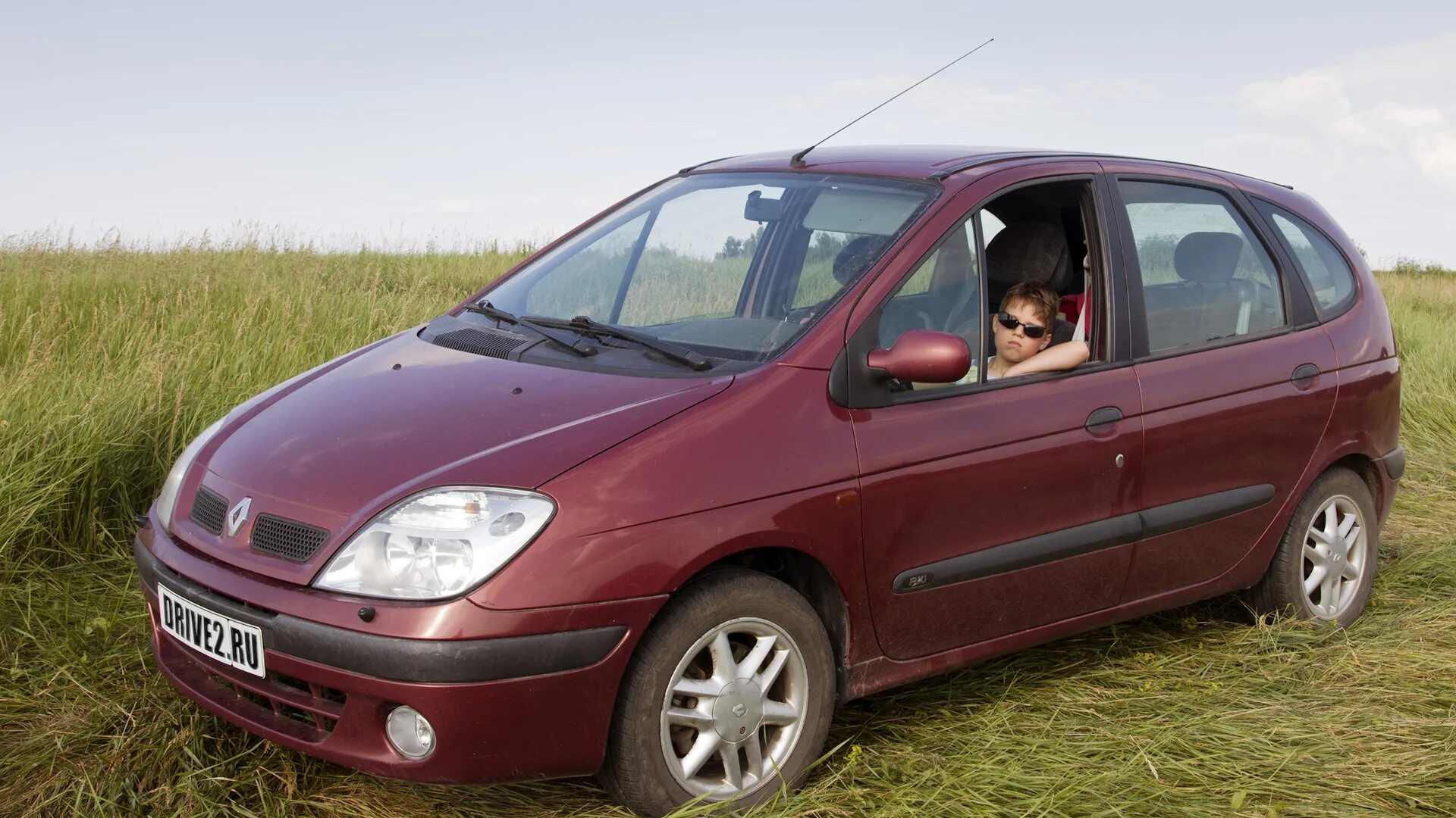 Renault Scenic 2000. Рено Сценик 2000 года. Рено Сценик драйв 2. Renault Scenic 2000 салон. Купить сценик гомель