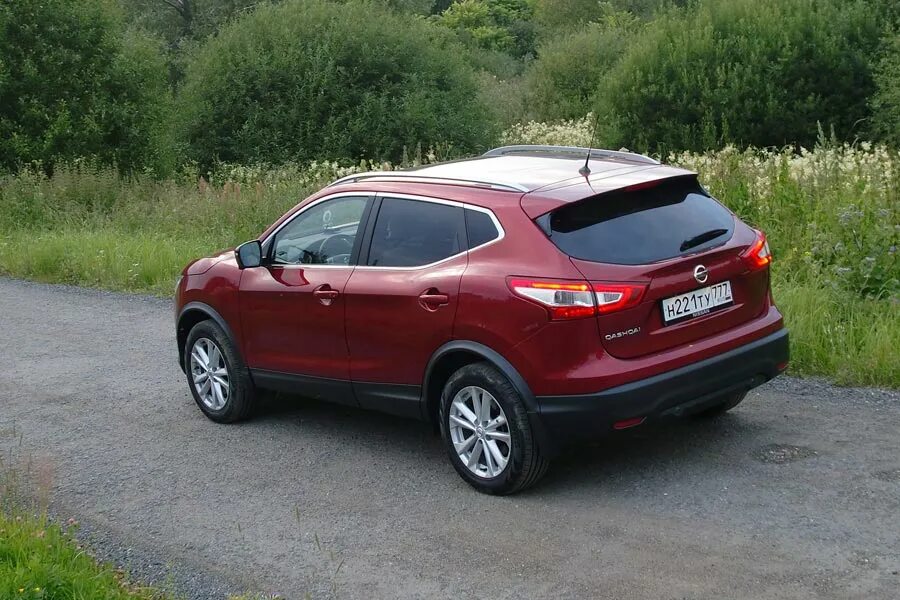 Купить б/у Nissan Qashqai I Рестайлинг 2.0 CVT (141 л.с.) бензин вариатор в Моск
