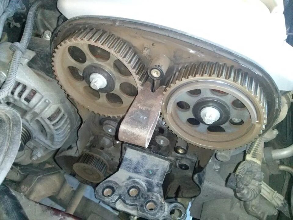 6 грм. Пежо 307 грм. 6. Поменял грм не заводится. Qr20de метки цепи грм.