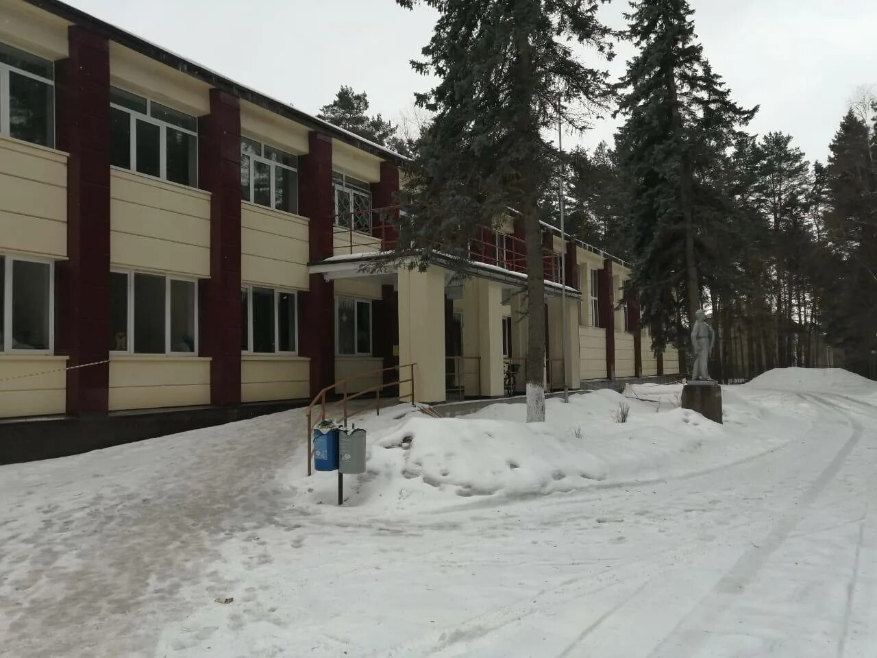 Г протвино 1 лицей. Протвино школа 2. Мбоу лицей 2 протвино. Протвино лицей 1. Лицей протвино.